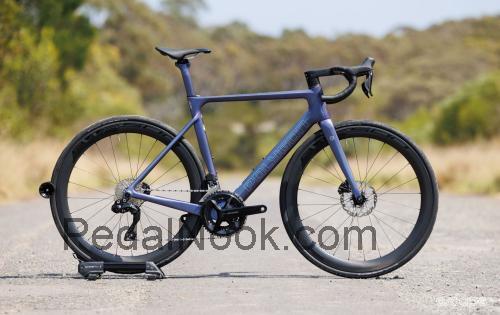 Polygon Helios A7 fiche technique et avis